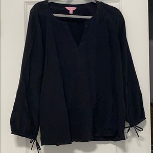Gorgeous Lilly Pulitzer Black 100% silk Blouse